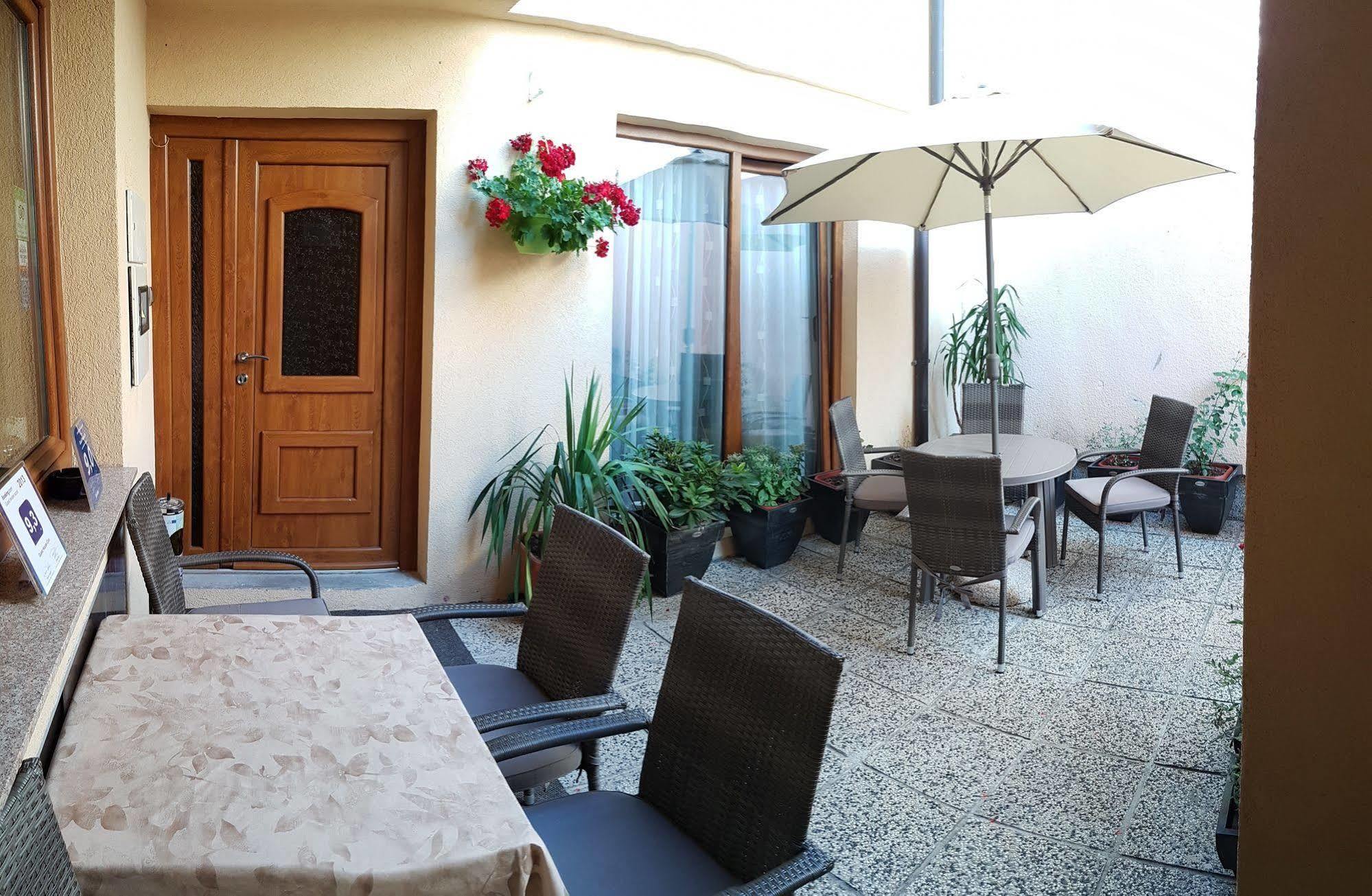 Guest House Ciro Sarajevo Exterior photo